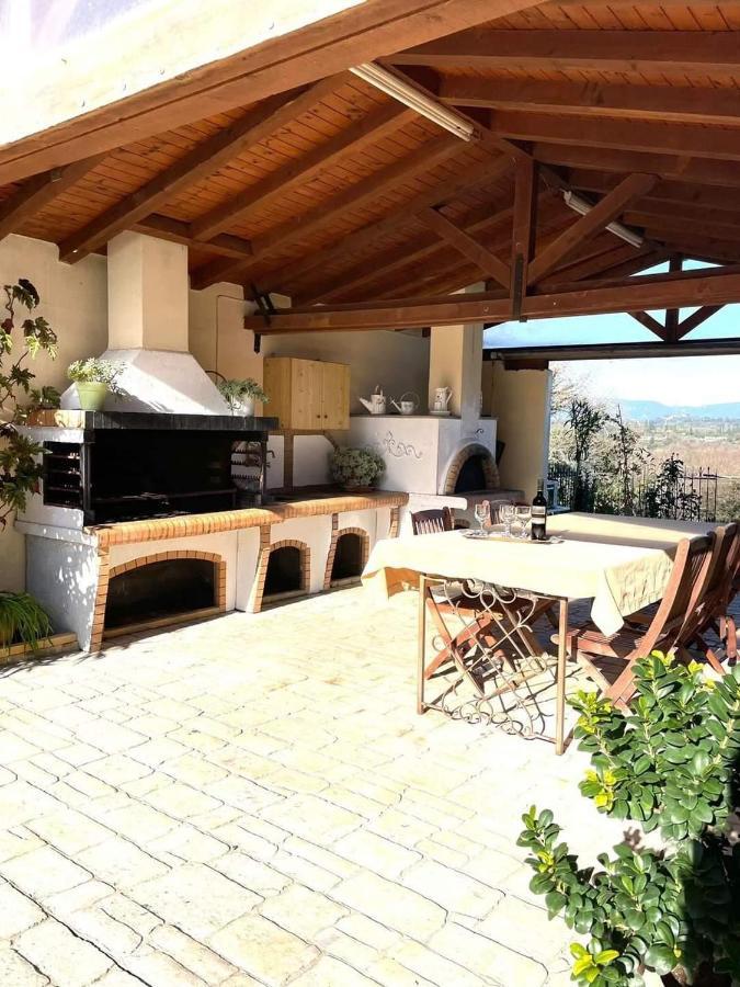 Villa Anasandra - 3 Bedroom Villa Kompítsion 外观 照片